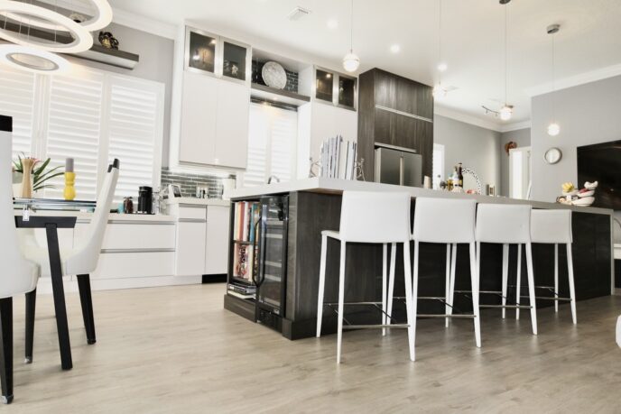 Airy Modern UltraCraft Kitchen Cabinets with Quartz Counter