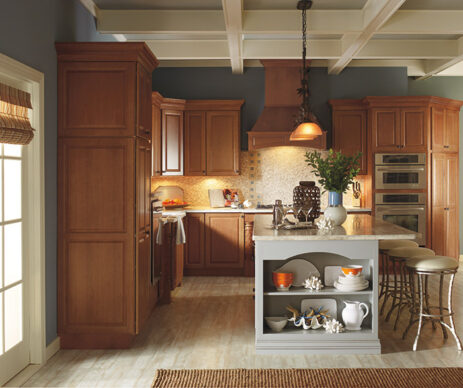 Bailey Featured Traditional Kitchen Cabinets