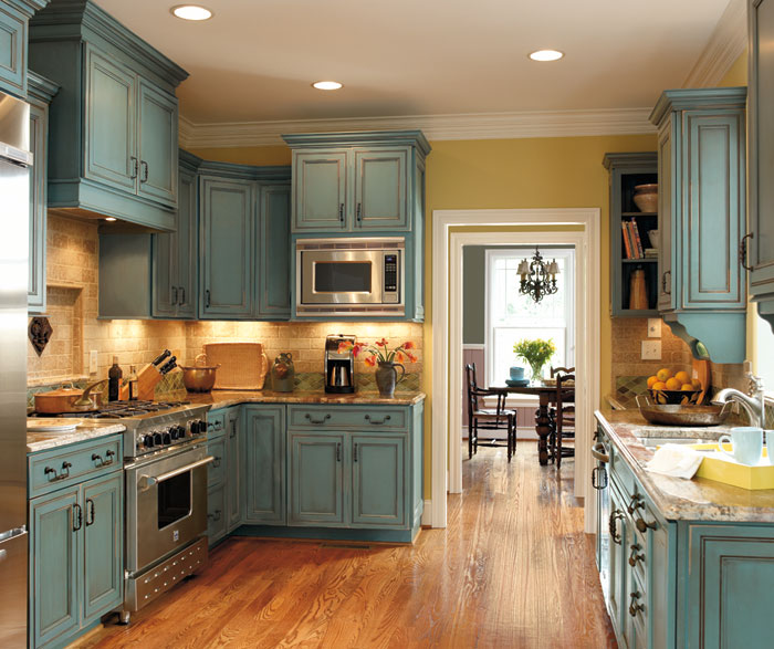 Braydon Manor Featured Turquoise Maple Kitchen Cabinets