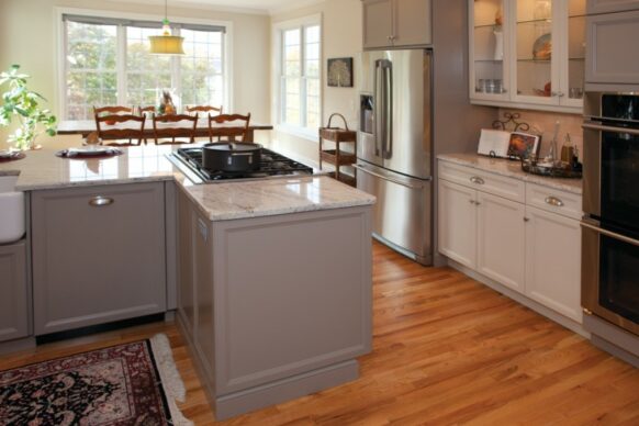 Charlotte Traditional White Two Tone Wood Kitchen Cabinets