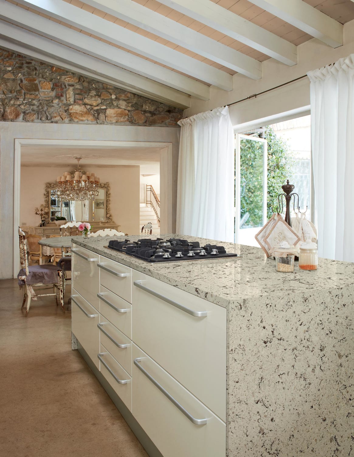 DuPont Corian Quartz Pearl Stone Featured Kitchen