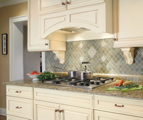 Galleria Traditional Kitchen Cabinets