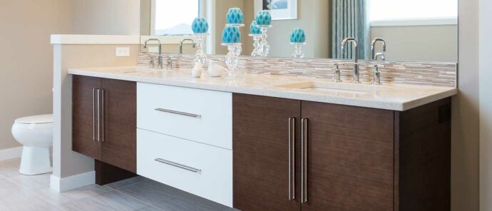 Highland Featured Contemporary Two Tone Bathroom Cabinets