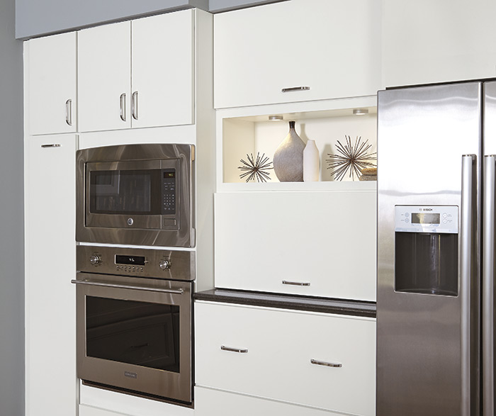 Loren Featured White Kitchen Cabinets