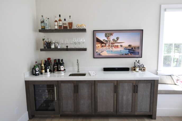 Modern Decora Bar Cabinets and Quartz Countertops