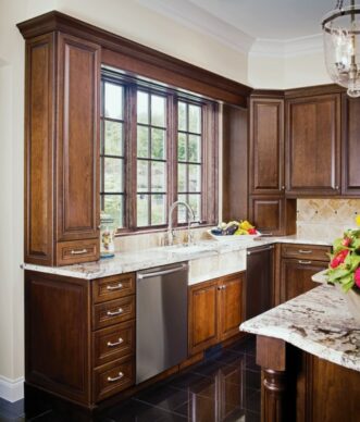 Mount Vernon Traditional Kitchen Cabinet
