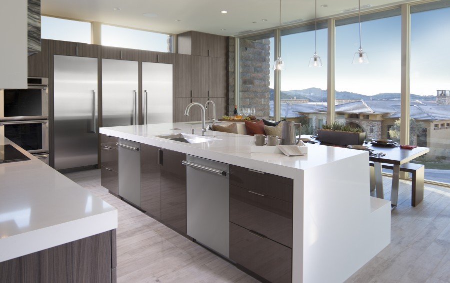 Piper Featured Modern Kitchen Cabinets