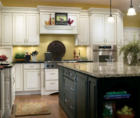 Plaza Featured Off White Kitchen Cabinets