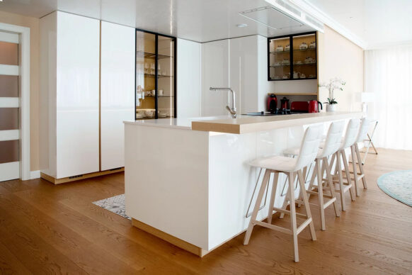 Silestone Iconic White Featured Kitchen Countertops