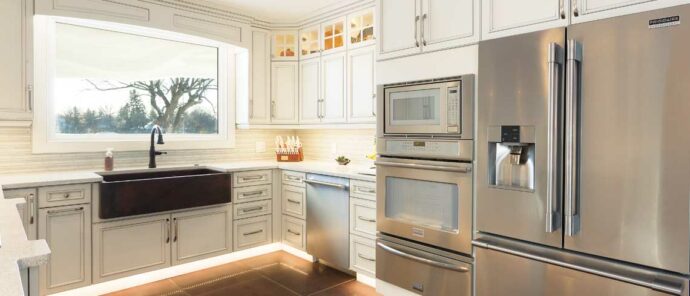 Windance Traditional White Kitchen Cabinets